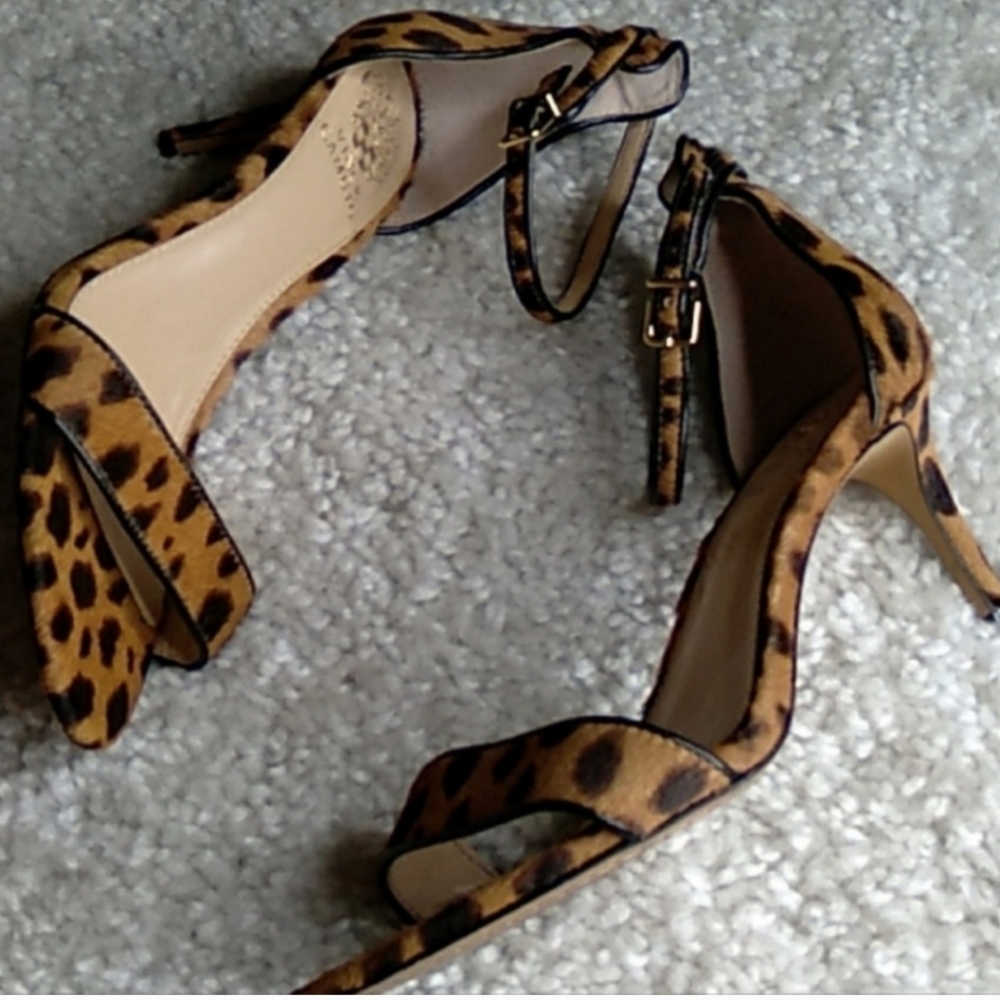 VINCE CAMUTO CALF HAIR Sebatini Heels Size 9.5 - Picture 7 of 15